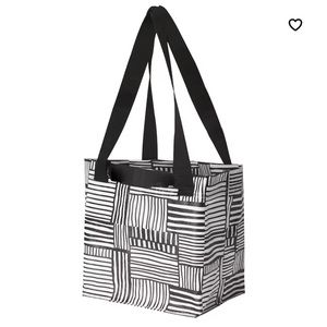 Brand New IKEA FISSLA Bag, White/Black
